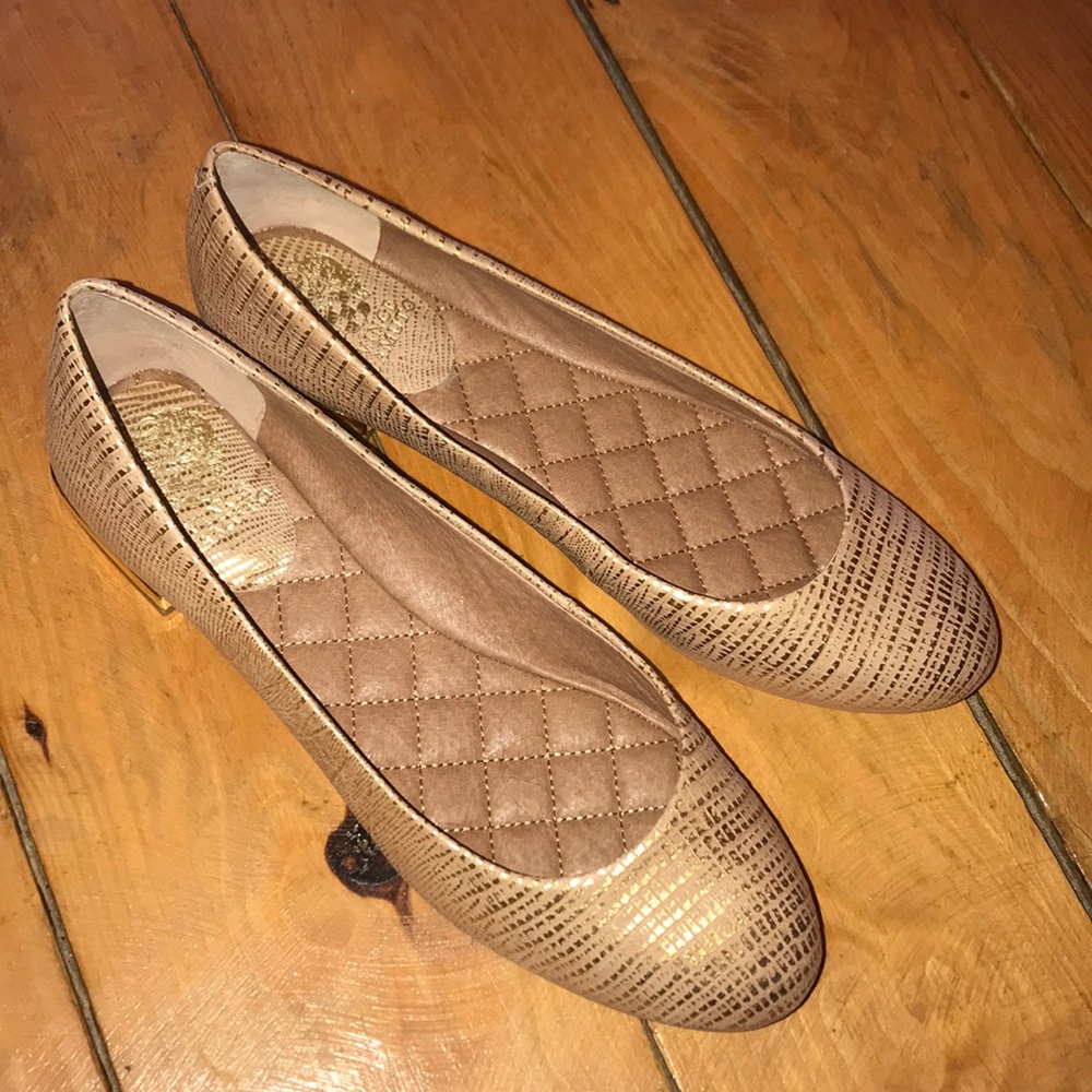 vince camuto flats